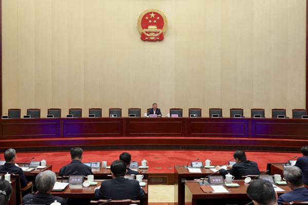 省人大常委會部署深入貫徹中央八項...