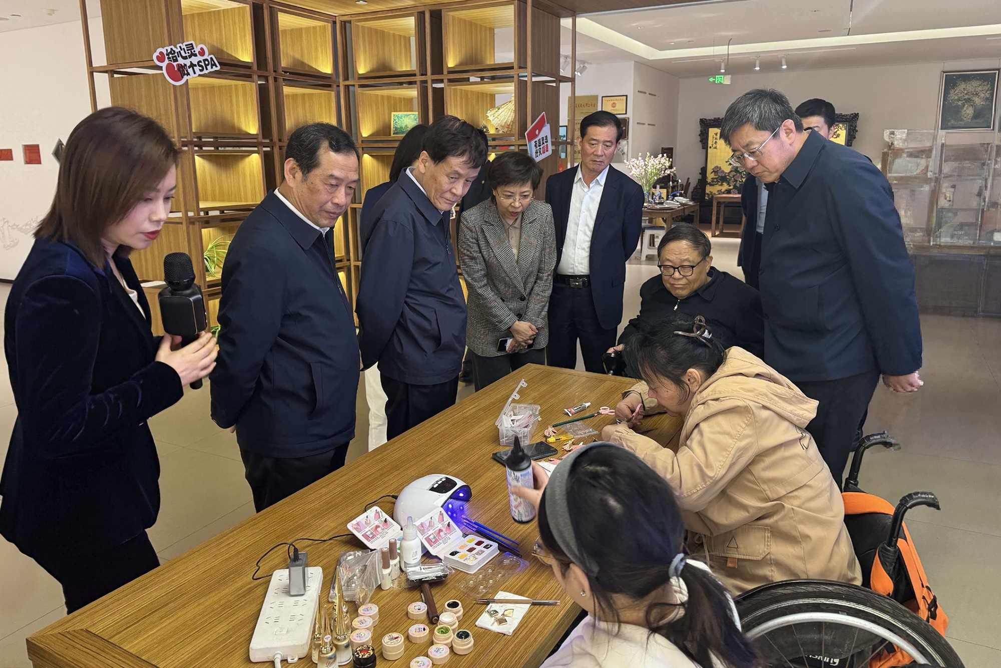 全國(guó)人大來(lái)蘇開(kāi)展無(wú)障礙環(huán)境建設(shè)法實(shí)施情況調(diào)研